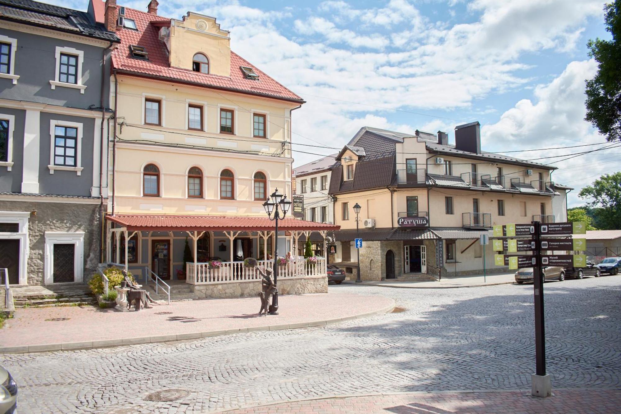 Florian Hotel Kamianets-Podilskyi Exterior foto